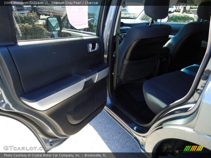 Titanium Gray Pearl / Charcoal 2006 Mitsubishi Endeavor LS