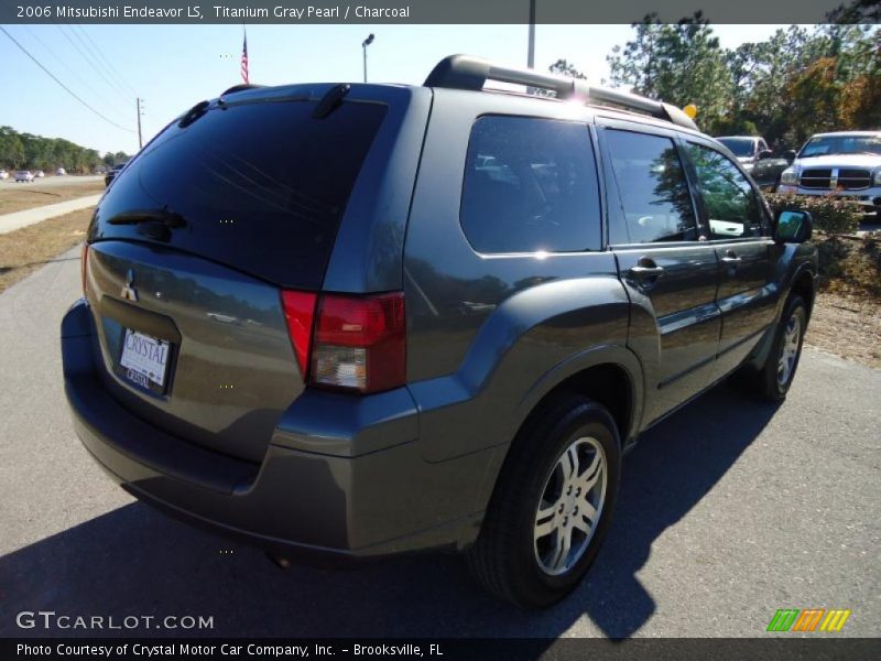 Titanium Gray Pearl / Charcoal 2006 Mitsubishi Endeavor LS