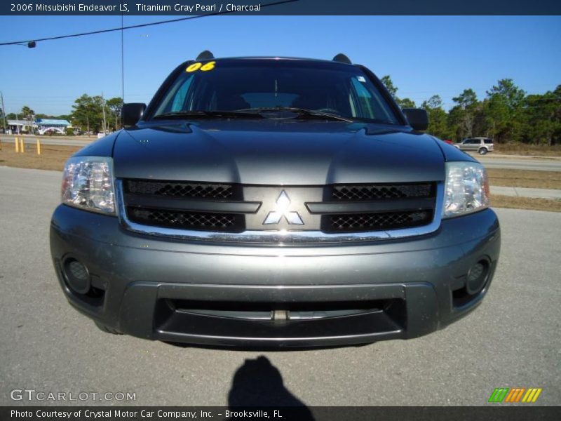 Titanium Gray Pearl / Charcoal 2006 Mitsubishi Endeavor LS