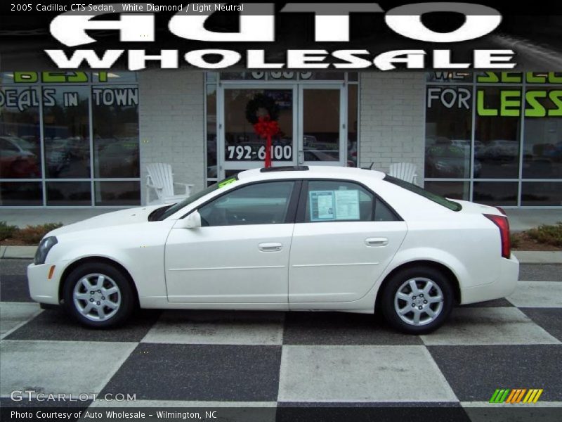 White Diamond / Light Neutral 2005 Cadillac CTS Sedan