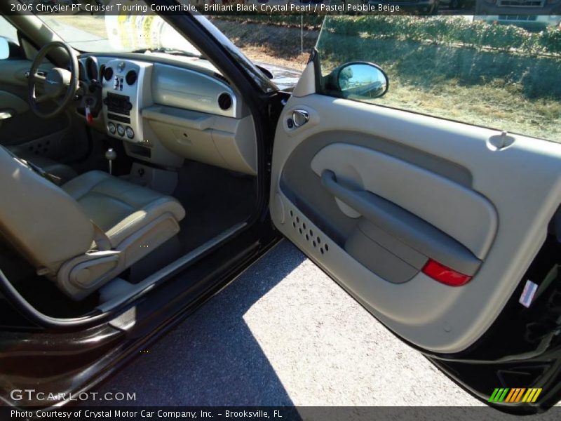 Brilliant Black Crystal Pearl / Pastel Pebble Beige 2006 Chrysler PT Cruiser Touring Convertible