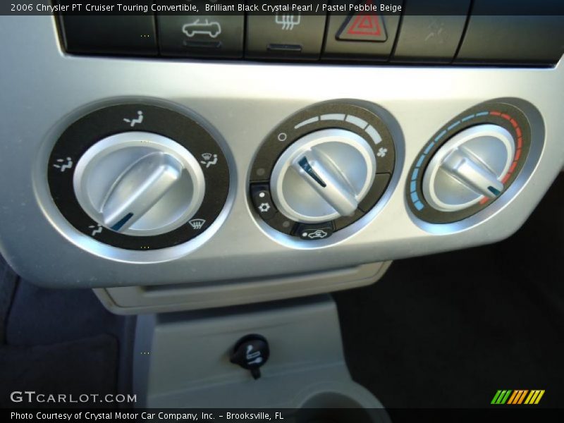Controls of 2006 PT Cruiser Touring Convertible