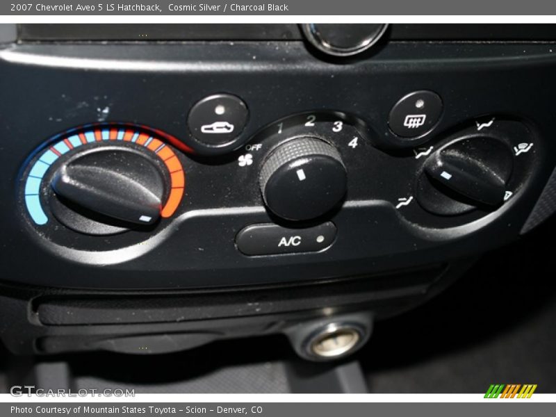 Cosmic Silver / Charcoal Black 2007 Chevrolet Aveo 5 LS Hatchback