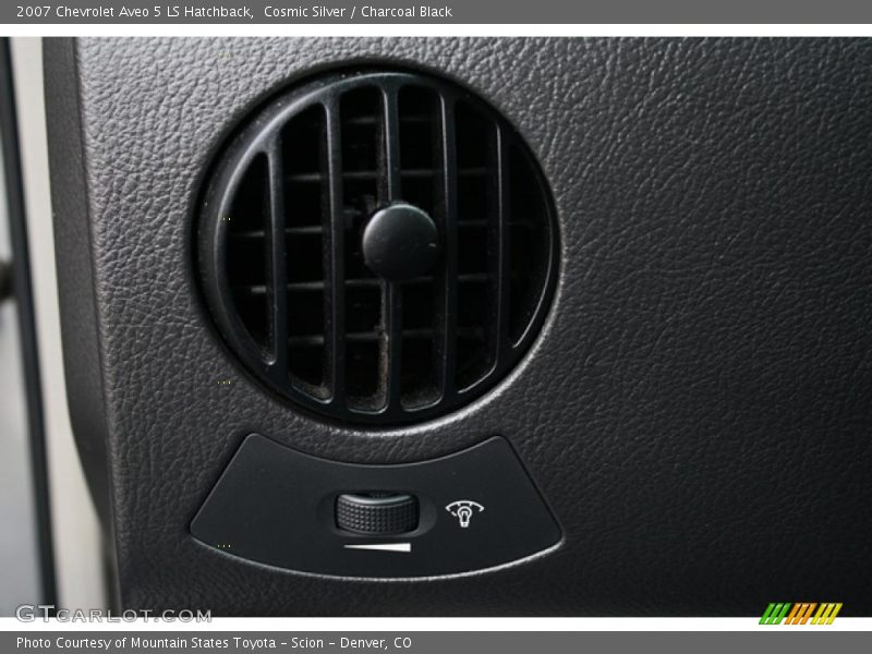 Cosmic Silver / Charcoal Black 2007 Chevrolet Aveo 5 LS Hatchback