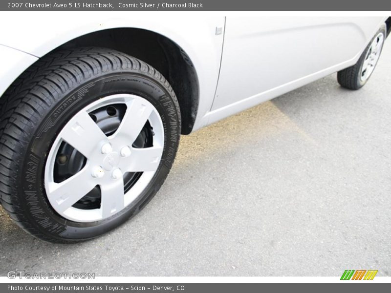 Cosmic Silver / Charcoal Black 2007 Chevrolet Aveo 5 LS Hatchback