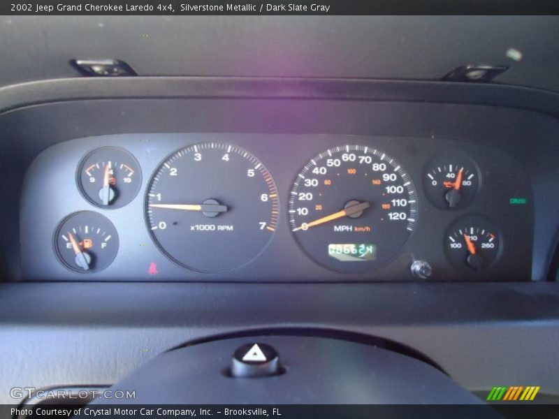 Silverstone Metallic / Dark Slate Gray 2002 Jeep Grand Cherokee Laredo 4x4