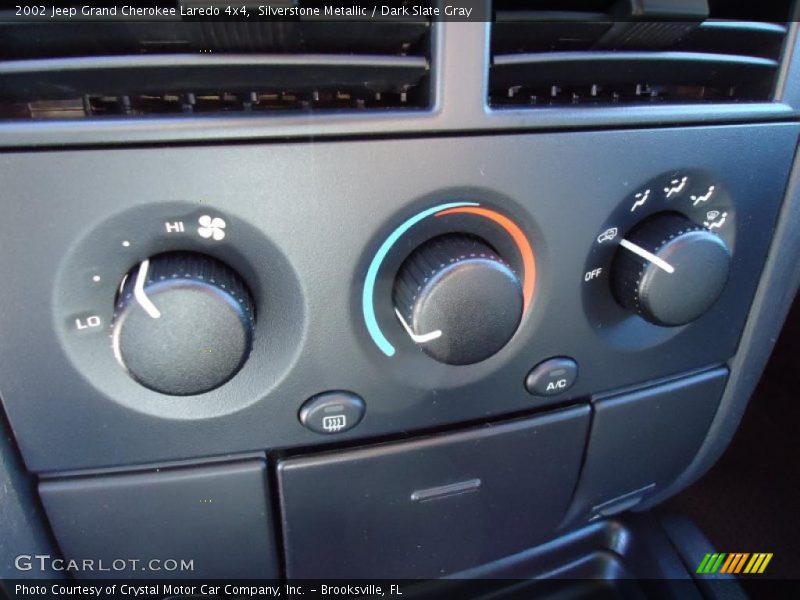 Silverstone Metallic / Dark Slate Gray 2002 Jeep Grand Cherokee Laredo 4x4
