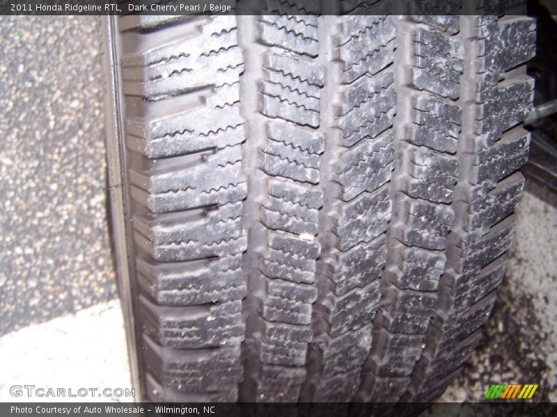 Dark Cherry Pearl / Beige 2011 Honda Ridgeline RTL
