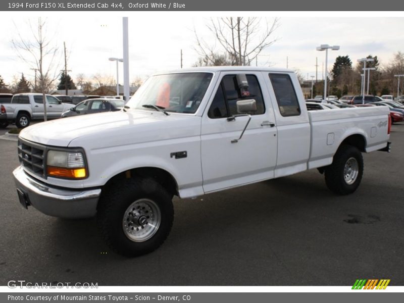 Front 3/4 View of 1994 F150 XL Extended Cab 4x4