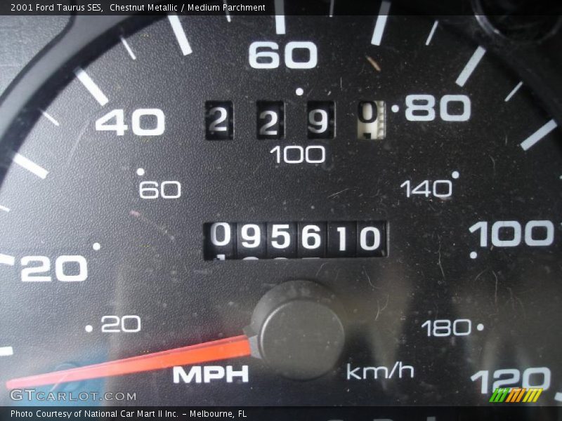 Chestnut Metallic / Medium Parchment 2001 Ford Taurus SES