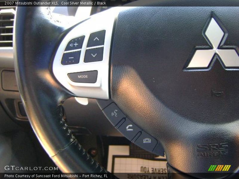 Cool Silver Metallic / Black 2007 Mitsubishi Outlander XLS