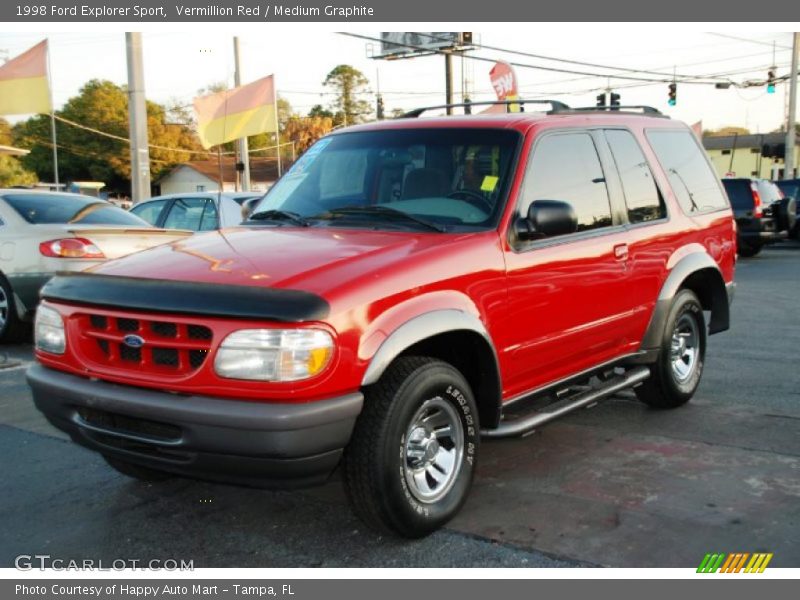 Front 3/4 View of 1998 Explorer Sport
