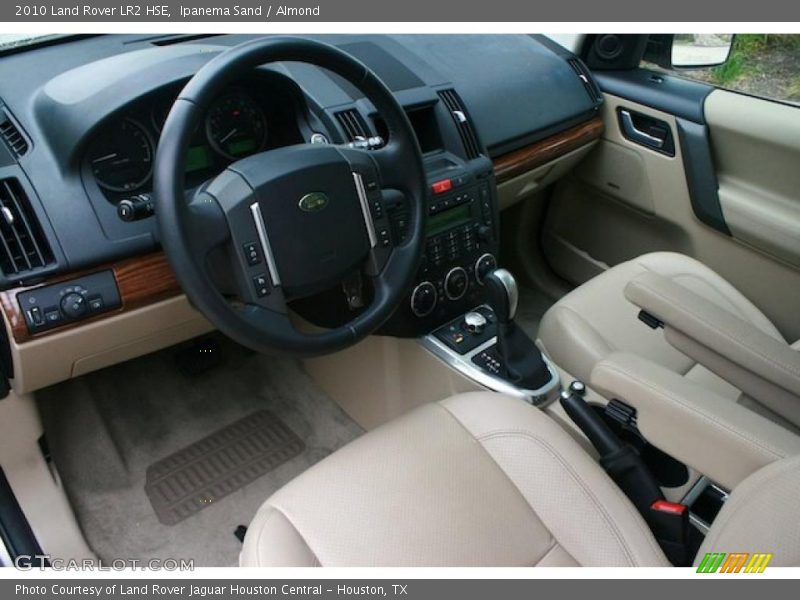 Ipanema Sand / Almond 2010 Land Rover LR2 HSE