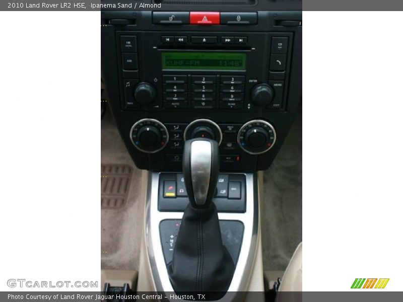 Ipanema Sand / Almond 2010 Land Rover LR2 HSE