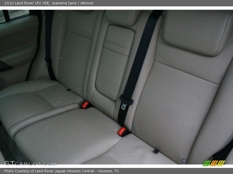 Ipanema Sand / Almond 2010 Land Rover LR2 HSE