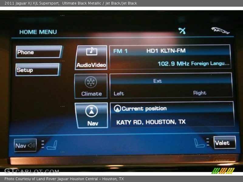 Controls of 2011 XJ XJL Supersport