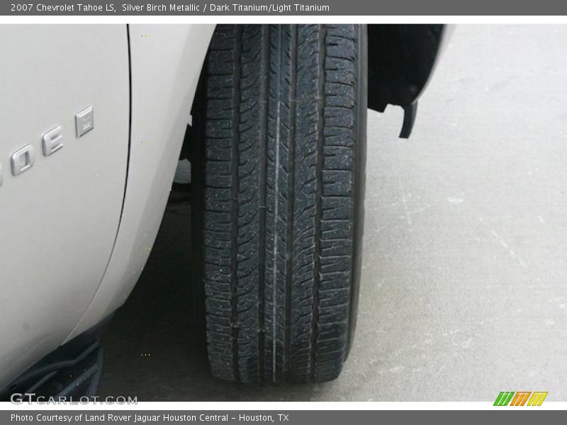 Silver Birch Metallic / Dark Titanium/Light Titanium 2007 Chevrolet Tahoe LS