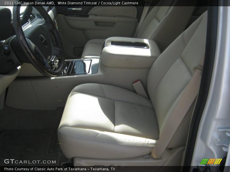 White Diamond Tintcoat / Cocoa/Light Cashmere 2011 GMC Yukon Denali AWD