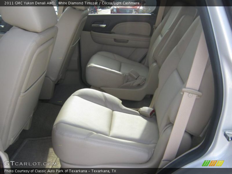 White Diamond Tintcoat / Cocoa/Light Cashmere 2011 GMC Yukon Denali AWD