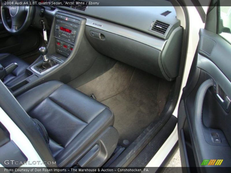 Arctic White / Ebony 2004 Audi A4 1.8T quattro Sedan