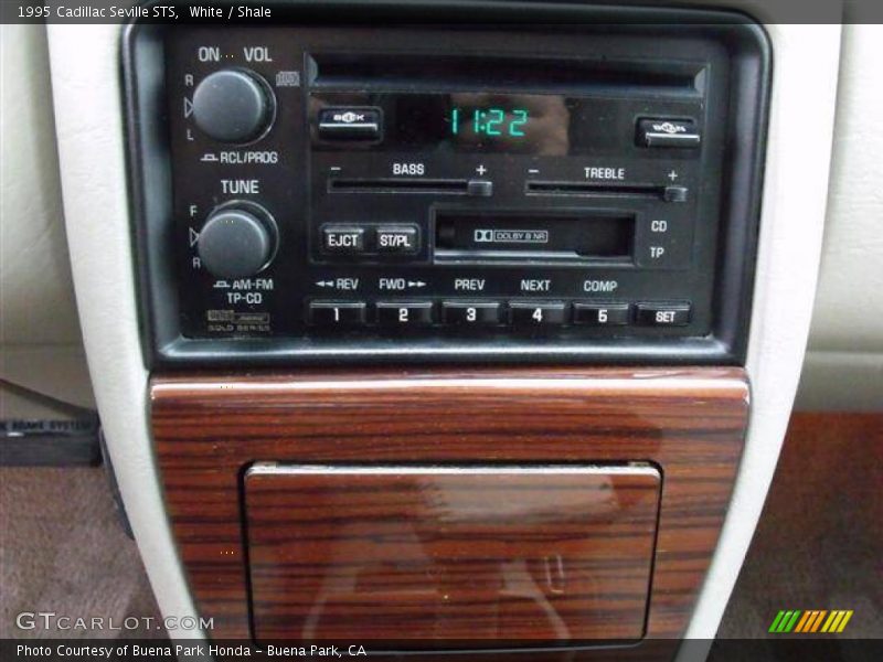 Controls of 1995 Seville STS