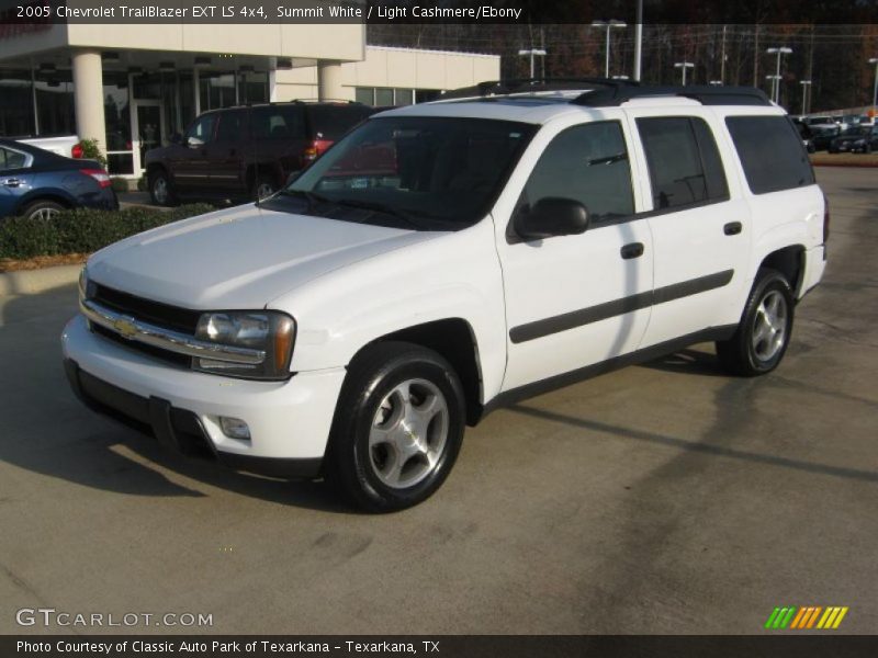 Summit White / Light Cashmere/Ebony 2005 Chevrolet TrailBlazer EXT LS 4x4