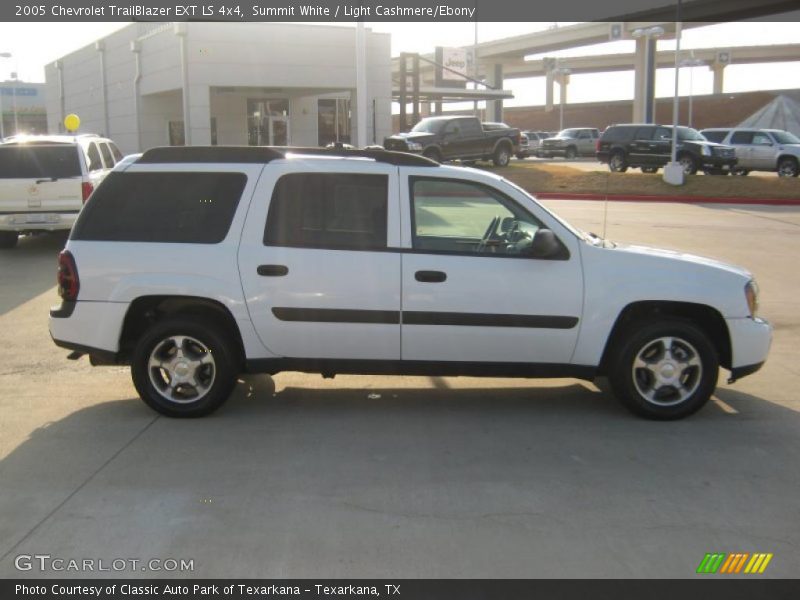 Summit White / Light Cashmere/Ebony 2005 Chevrolet TrailBlazer EXT LS 4x4