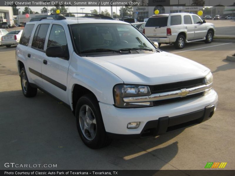 Summit White / Light Cashmere/Ebony 2005 Chevrolet TrailBlazer EXT LS 4x4