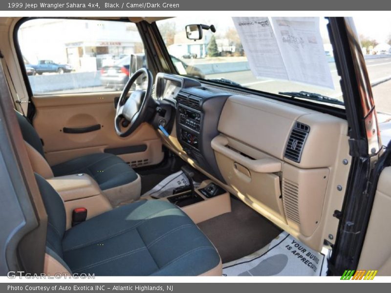  1999 Wrangler Sahara 4x4 Camel/Dark Green Interior