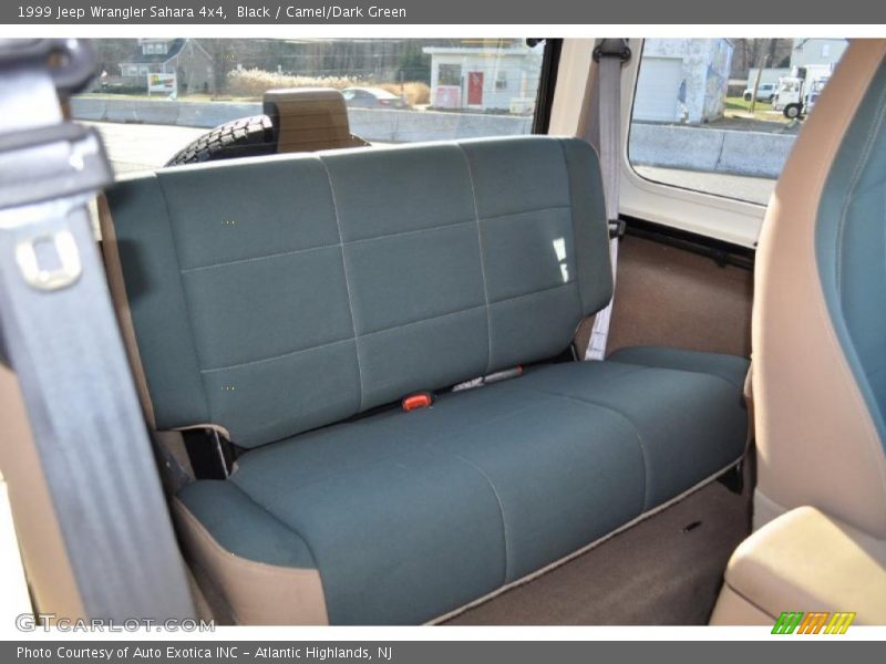 1999 Wrangler Sahara 4x4 Camel/Dark Green Interior