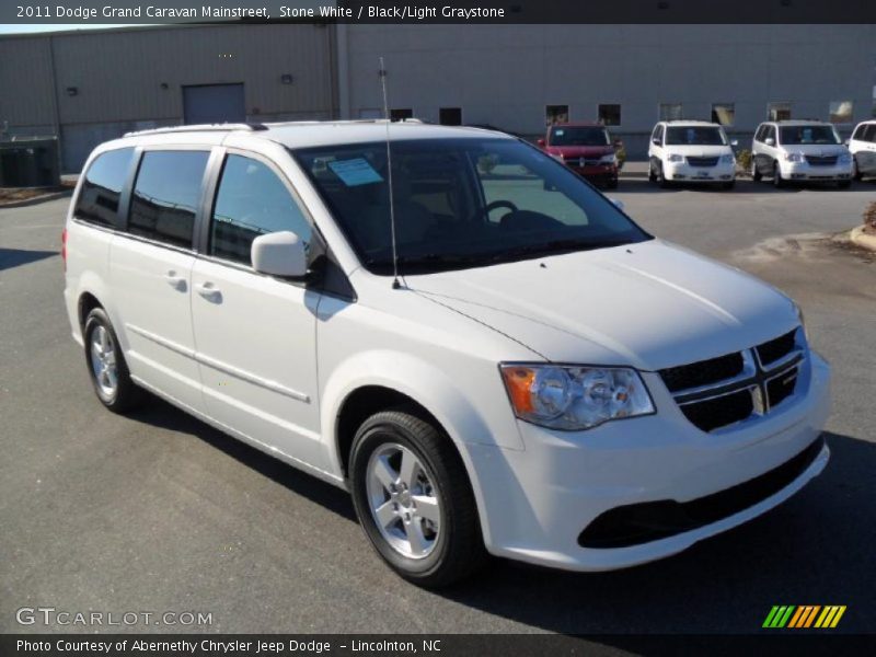 Stone White / Black/Light Graystone 2011 Dodge Grand Caravan Mainstreet