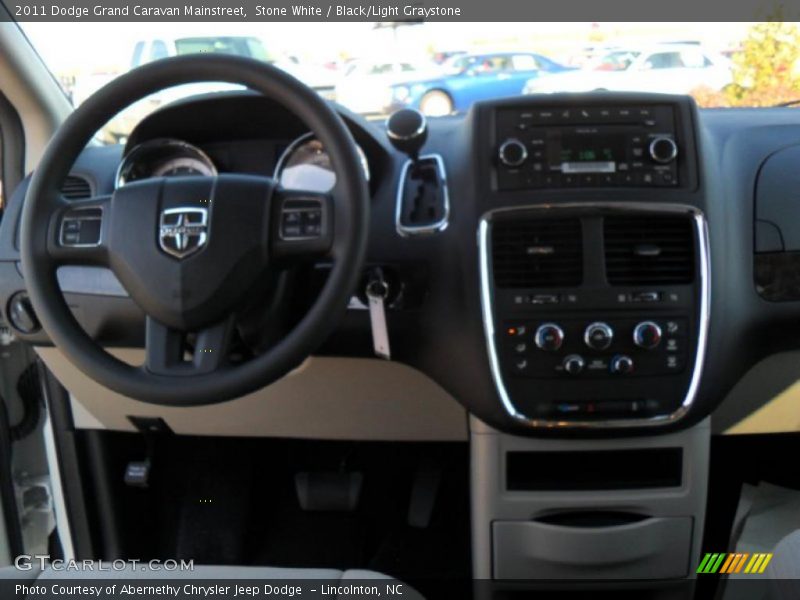 Stone White / Black/Light Graystone 2011 Dodge Grand Caravan Mainstreet