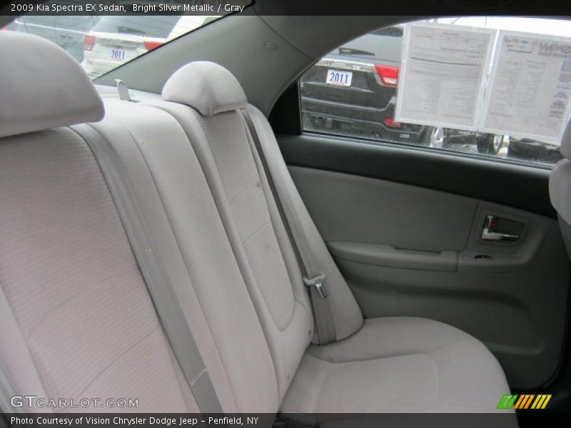 Bright Silver Metallic / Gray 2009 Kia Spectra EX Sedan