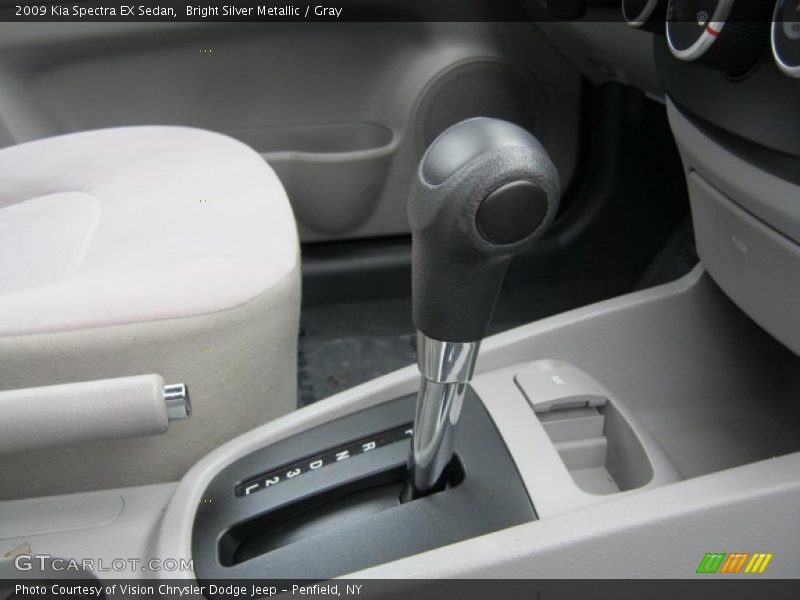 Bright Silver Metallic / Gray 2009 Kia Spectra EX Sedan
