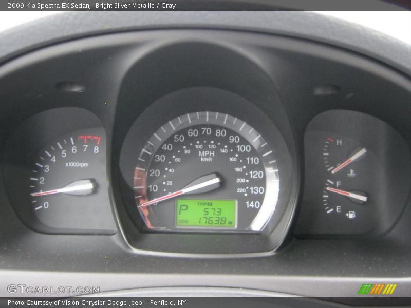 Bright Silver Metallic / Gray 2009 Kia Spectra EX Sedan