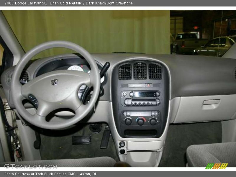 Linen Gold Metallic / Dark Khaki/Light Graystone 2005 Dodge Caravan SE