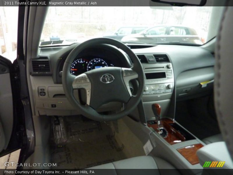 Magnetic Gray Metallic / Ash 2011 Toyota Camry XLE