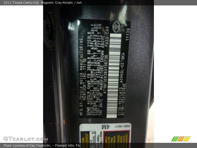 Magnetic Gray Metallic / Ash 2011 Toyota Camry XLE