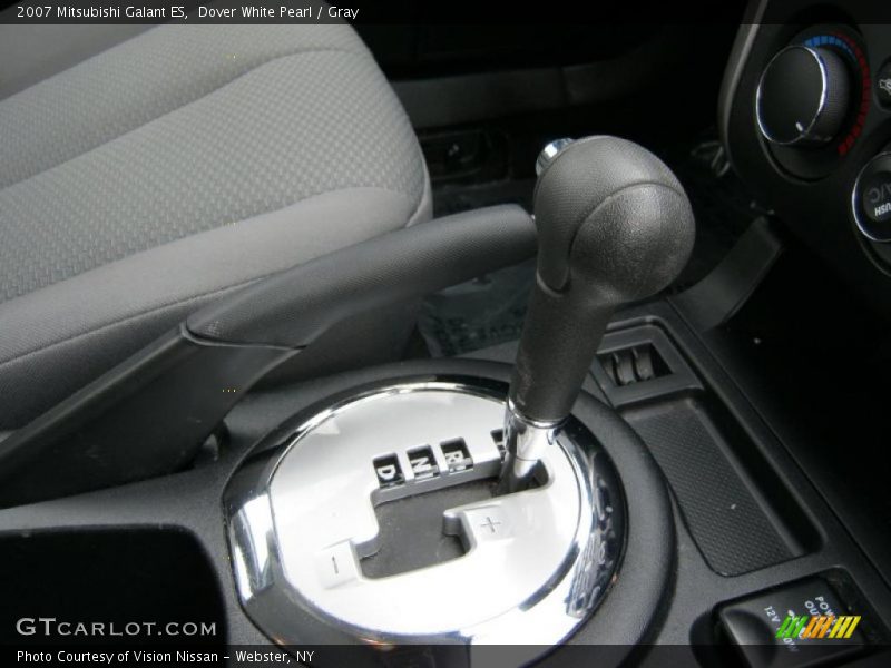 Dover White Pearl / Gray 2007 Mitsubishi Galant ES