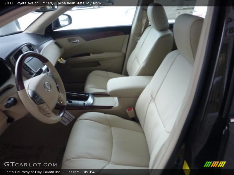 Cocoa Bean Metallic / Ivory 2011 Toyota Avalon Limited