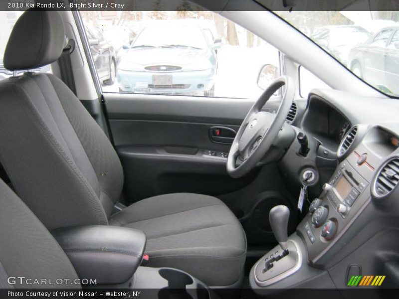 Bright Silver / Gray 2010 Kia Rondo LX