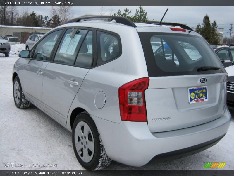 Bright Silver / Gray 2010 Kia Rondo LX