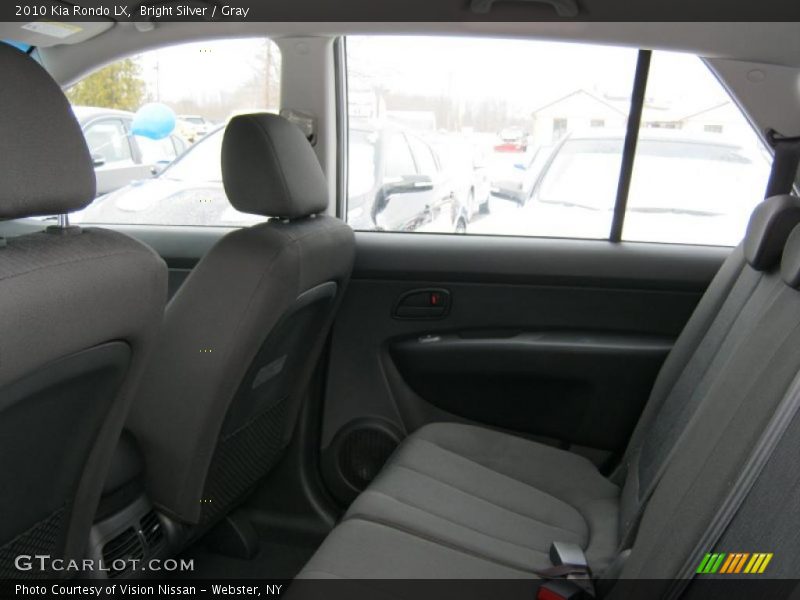 Bright Silver / Gray 2010 Kia Rondo LX