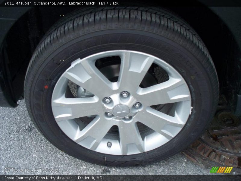  2011 Outlander SE AWD Wheel