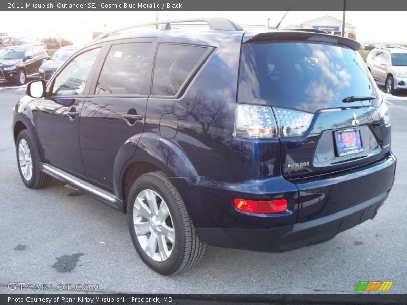 Cosmic Blue Metallic / Black 2011 Mitsubishi Outlander SE