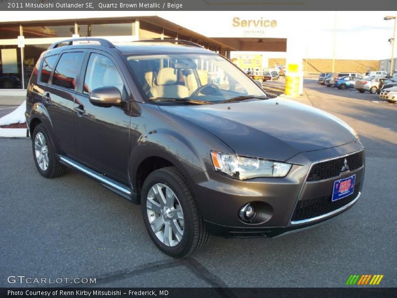 Quartz Brown Metallic / Beige 2011 Mitsubishi Outlander SE