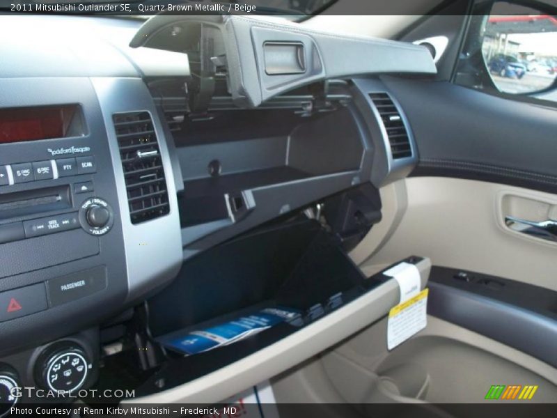 Quartz Brown Metallic / Beige 2011 Mitsubishi Outlander SE