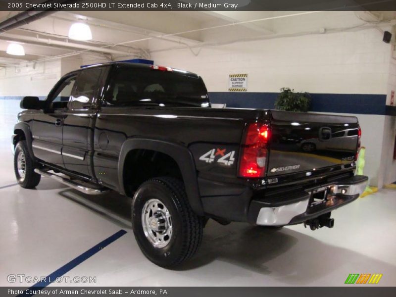Black / Medium Gray 2005 Chevrolet Silverado 2500HD LT Extended Cab 4x4