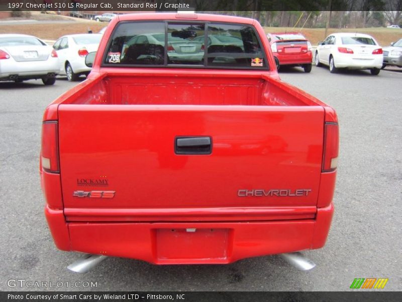 Standard Red / Graphite 1997 Chevrolet S10 LS Regular Cab