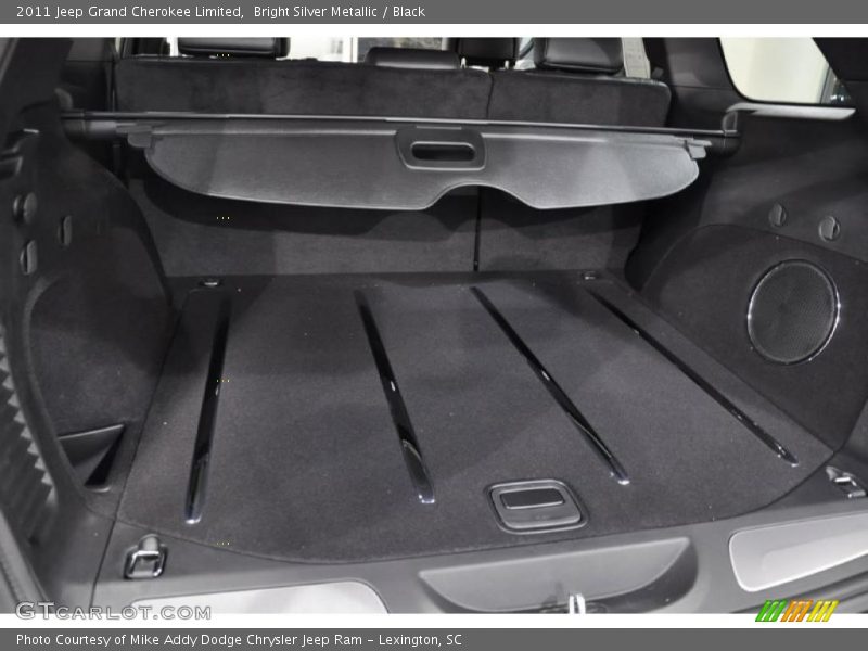  2011 Grand Cherokee Limited Trunk